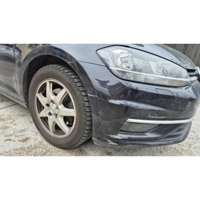 VW 2.0 TDI Comfortline DSG 4m Golf VII [SC]