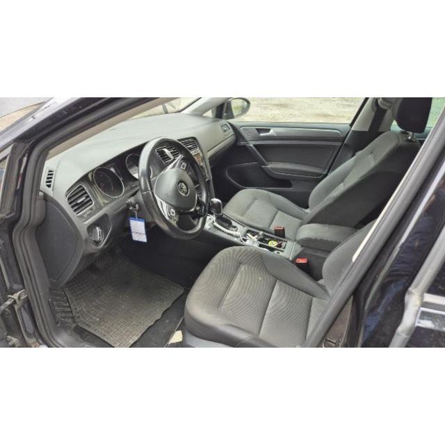 VW 2.0 TDI Comfortline DSG 4m Golf VII [SC]