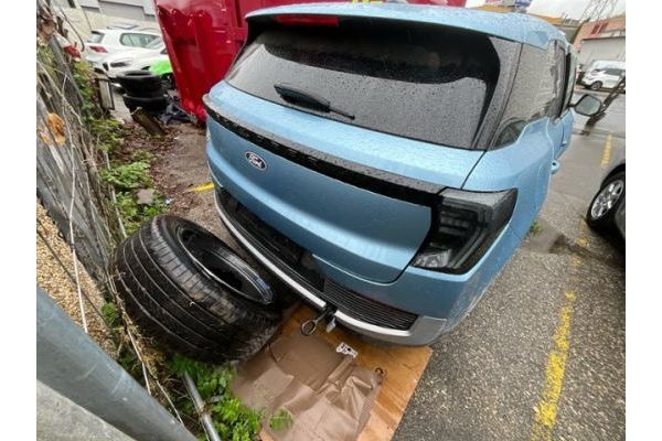 Ford Extended Range Premium AWD Explorer [SC]