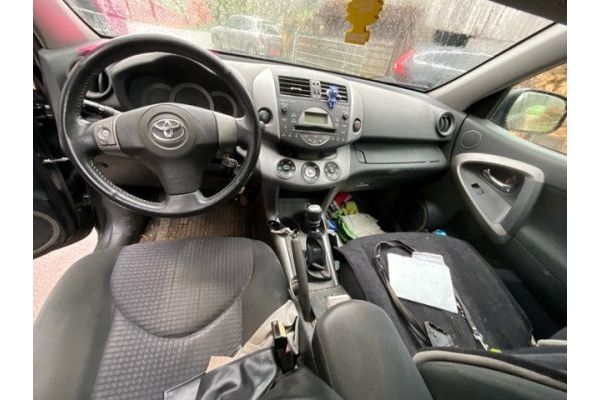Toyota 2.2 D4D 177 Linea Luna RAV4 [SC]