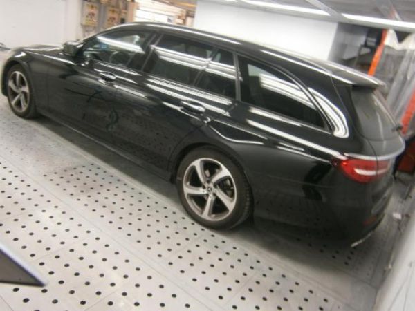 MercedesBenz E 220 d AMG Line 4matic EKlasse S213 Kombi [SC]