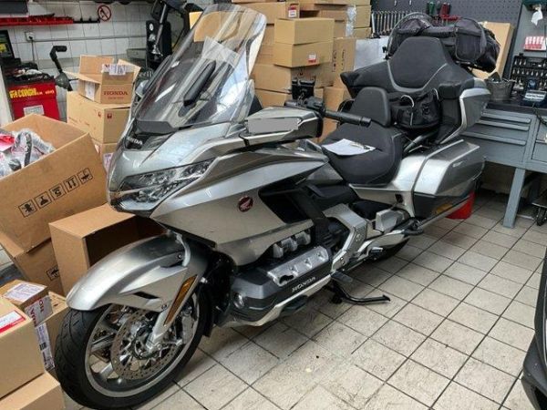 Honda Tour DCT ABS GL 1800 Gold Wing [SC]
