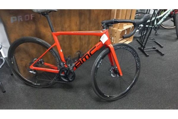 BMC| SLR FIVE|ROUGE 54 TEAMMACHINE [SC]