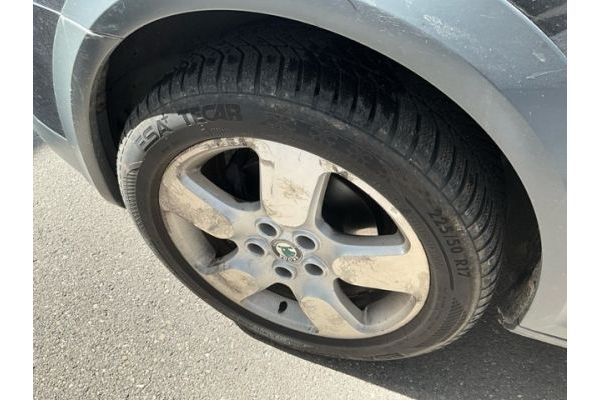 Skoda 2.0 TDI 4x4 Octavia Scout [SC]