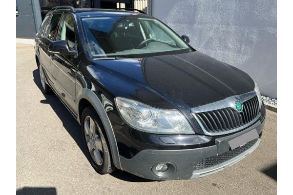 Skoda 2.0 TDI 4x4 Octavia Scout [SC]