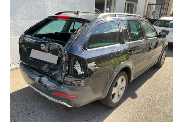 Skoda 2.0 TDI 4x4 Octavia Scout [SC]