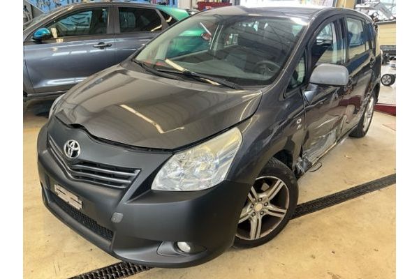 Toyota 2.2 DCAT Luna 7P Verso 2.2 DCat [SC]