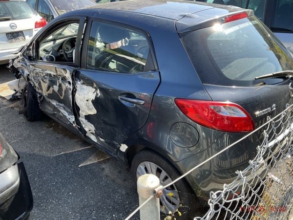 MAZDA 2 1.5i 16V City1 Automatic, 103 PS [AZ]