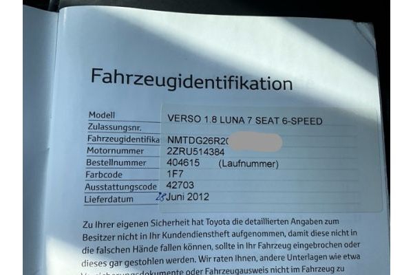 Toyota 1.8 VVTi Luna 7P Verso [SC]