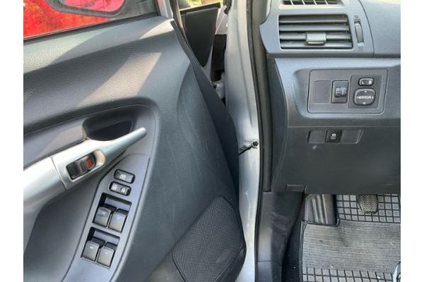 Toyota 1.8 VVTi Luna 7P Verso [SC]