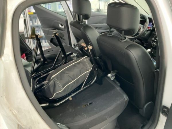 RENAULT Clio 1.2 16V T Intens, 118 PS [AZ]