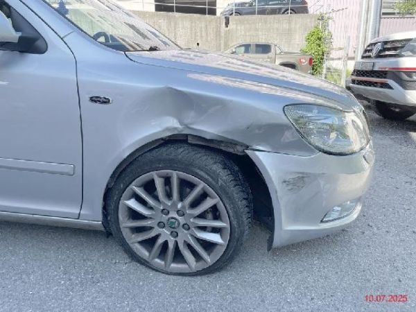 SKODA Octavia Combi 1.8 TSI Laurin Klement DSG, 160 PS [AZ]
