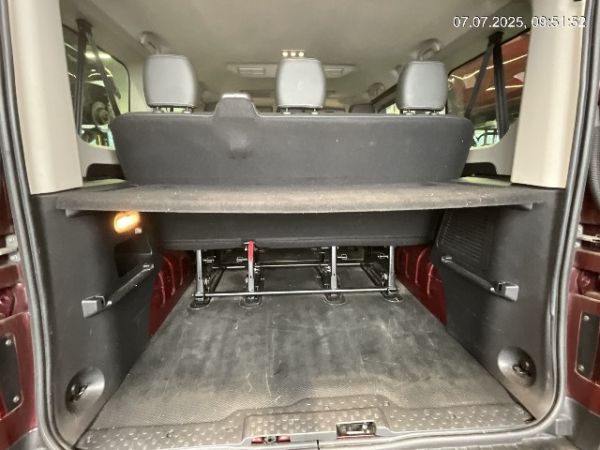 RENAULT Traffic dCi 150 Passenger Intens 2.0, 150 PS [AZ]