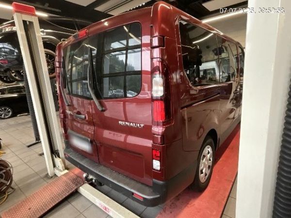 RENAULT Traffic dCi 150 Passenger Intens 2.0, 150 PS [AZ]