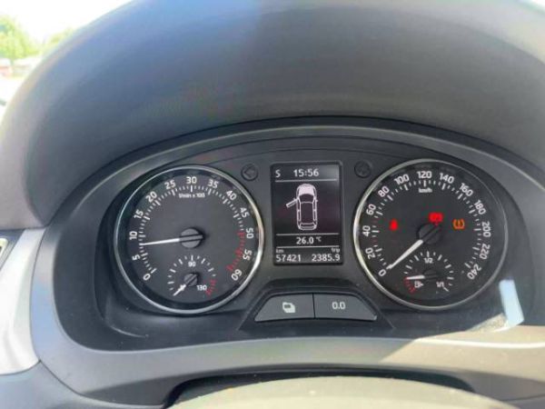 SKODA Rapid Spaceback 1.6 TDI Elegance, 105 PS [AZ]