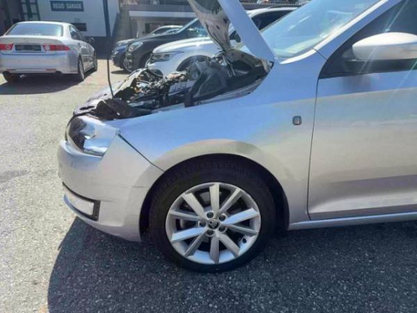 SKODA Rapid Spaceback 1.6 TDI Elegance, 105 PS [AZ]