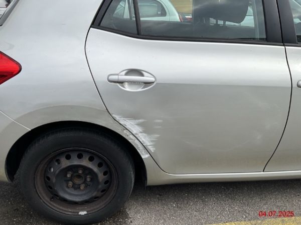 TOYOTA Auris 1.6 Linea Luna, 124 PS [AZ]