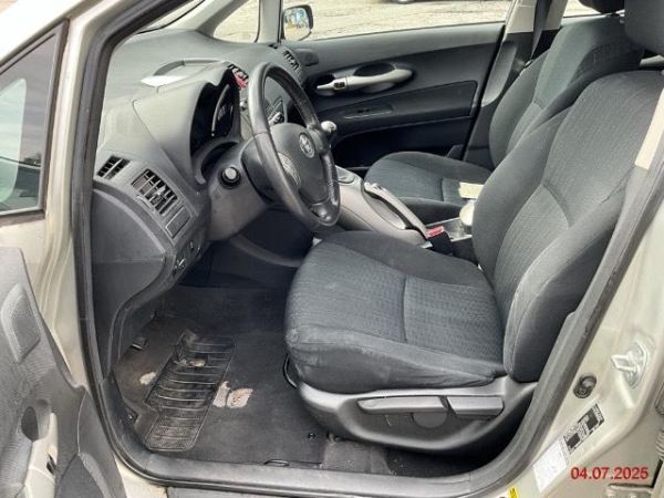 TOYOTA Auris 1.6 Linea Luna, 124 PS [AZ]