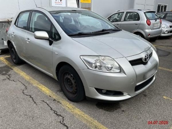 TOYOTA Auris 1.6 Linea Luna, 124 PS [AZ]