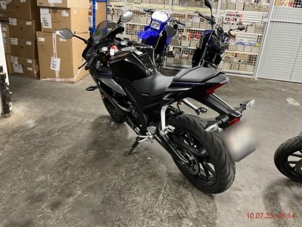YAMAHA R 125, 15 PS [AZ]