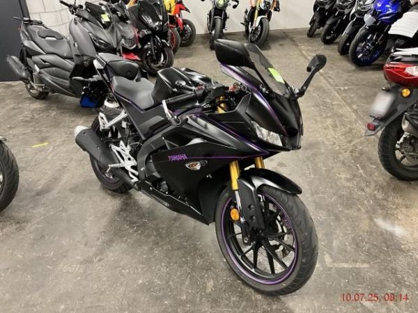 YAMAHA R 125, 15 PS [AZ]