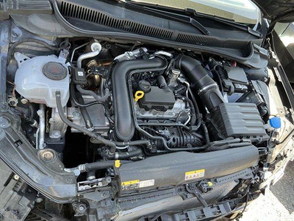 VW Polo 1.0 TSI RLine DSG 1.0, 116 PS [AZ]