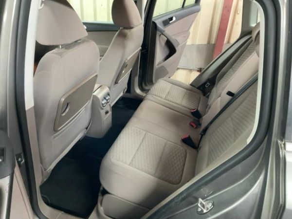 VW Tiguan 2.0 TDI TrackField, 140 PS [AZ]