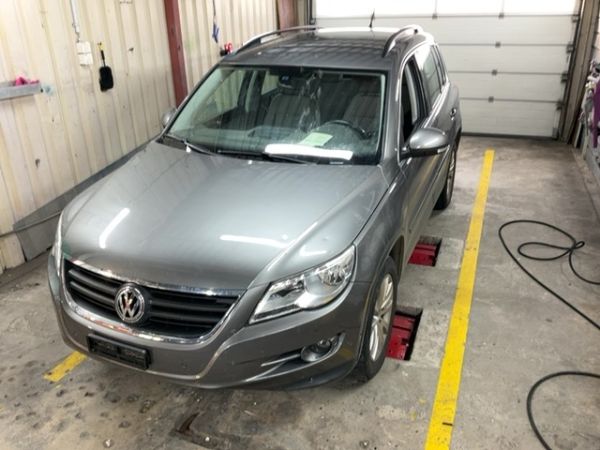 VW Tiguan 2.0 TDI TrackField, 140 PS [AZ]