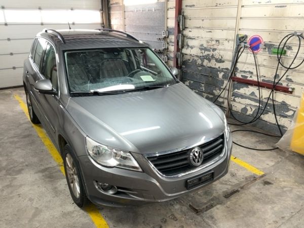 VW Tiguan 2.0 TDI TrackField, 140 PS [AZ]