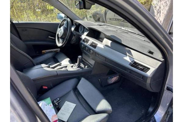 BMW 530xd 5er Reihe E61 Touring [SC]