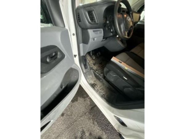 Toyota 1.6 D Terra PROACE Van L1 [SC]