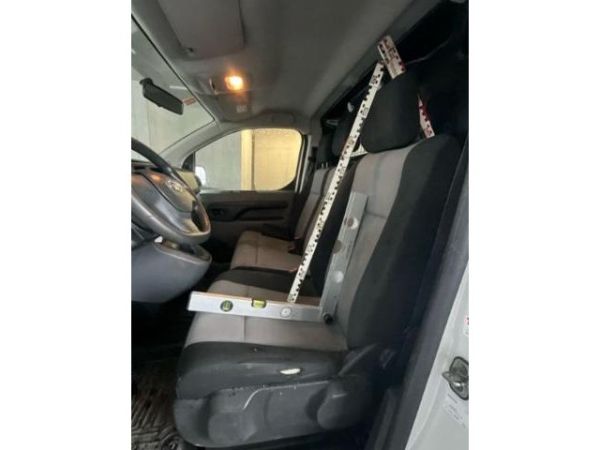 Toyota 1.6 D Terra PROACE Van L1 [SC]