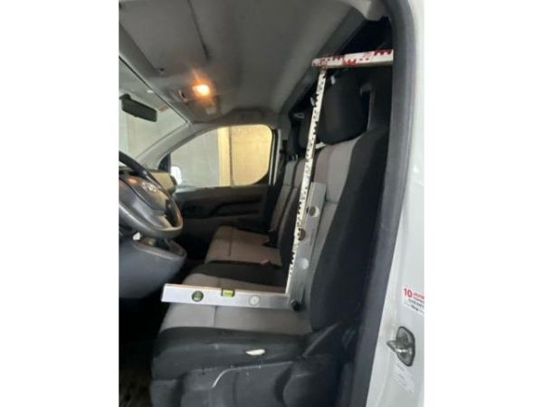 Toyota 1.6 D Terra PROACE Van L1 [SC]