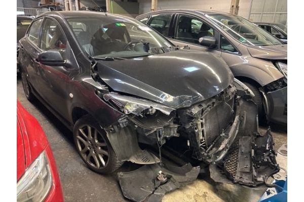 Mazda 1.5 MZR Sport 2 [SC]