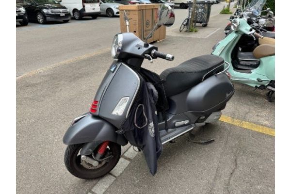 Piaggio ABS Vespa 125 GTS [SC]