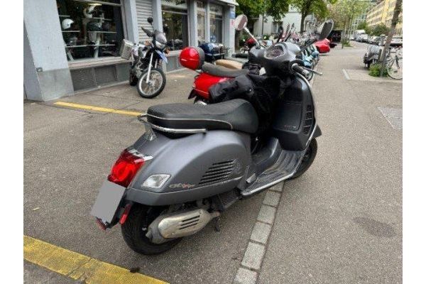 Piaggio ABS Vespa 125 GTS [SC]
