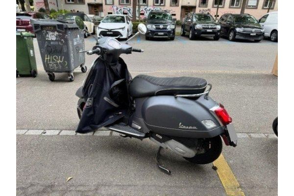 Piaggio ABS Vespa 125 GTS [SC]