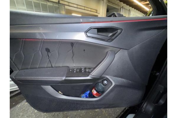 CUPRA 1.5 eTSI DSG Leon [SC]