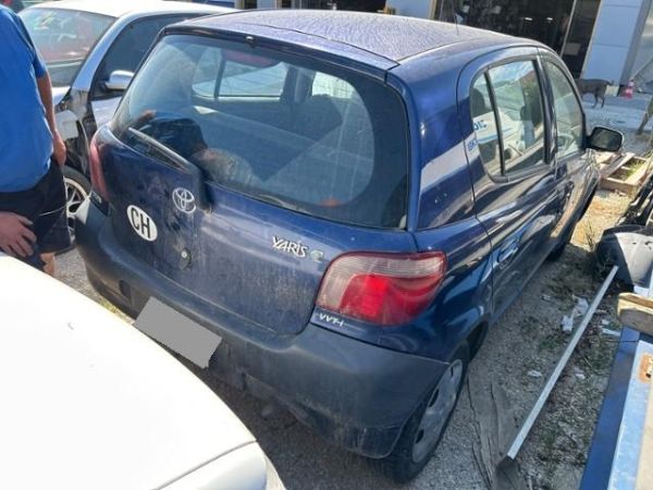 Toyota 1.0 16V Linea Luna Yaris [SC]