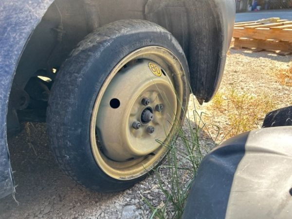 Toyota 1.0 16V Linea Luna Yaris [SC]