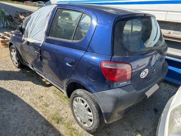 Toyota 1.0 16V Linea Luna Yaris [SC]