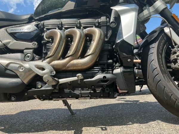 Triumph ABS Rocket III 2500 R [SC]