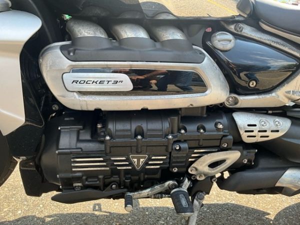 Triumph ABS Rocket III 2500 R [SC]