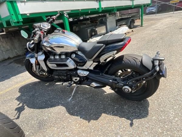 Triumph ABS Rocket III 2500 R [SC]