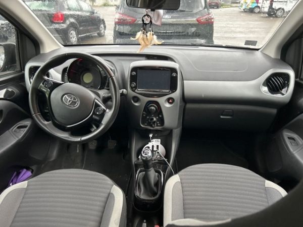 Toyota 1.0 VVTi x Aygo [SC]