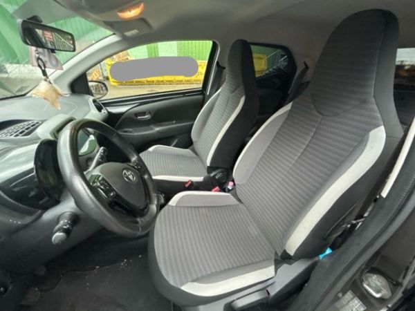 Toyota 1.0 VVTi x Aygo [SC]