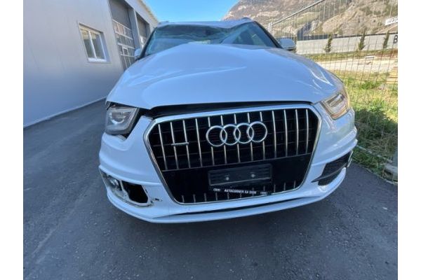 Audi 2.0 TDI 140 quattro STronic Q3 [SC]