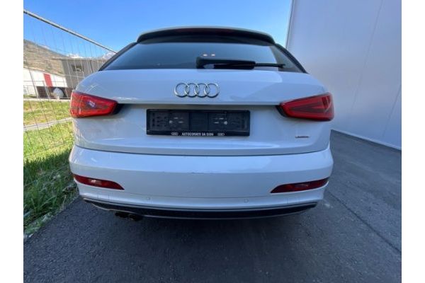 Audi 2.0 TDI 140 quattro STronic Q3 [SC]