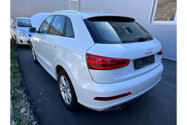 Audi 2.0 TDI 140 quattro STronic Q3 [SC]