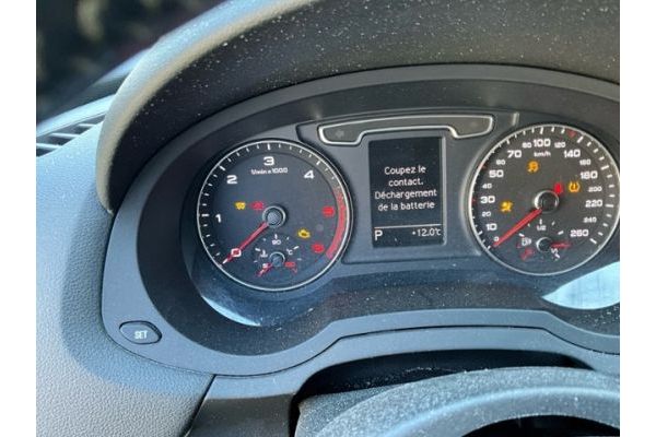 Audi 2.0 TDI 140 quattro STronic Q3 [SC]